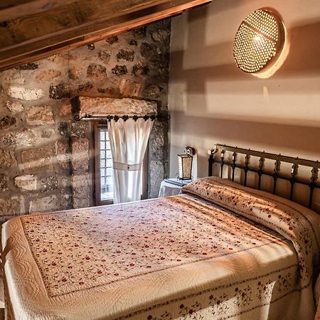 Casas Rurales Chon Alto Tajo Peralejos de las Truchas Buitenkant foto